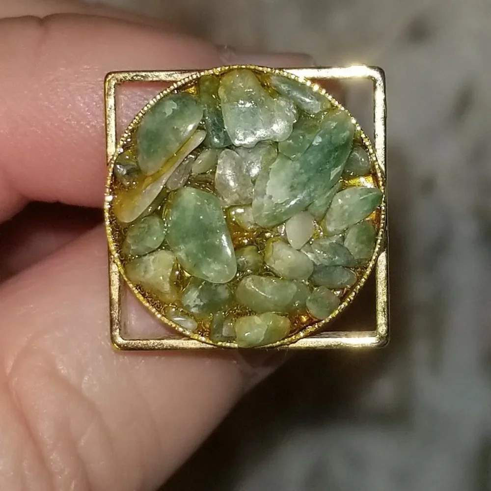 VINTAGE MAYORS GREEN STONE GOLD COLORED METAL CUFFLINKS TIE CLIP